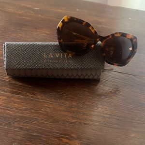 LA VITA Valentina Brown Tort Sunglasses 😎